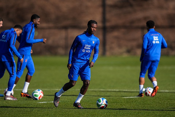 皇马中场核心卡马文加或遭出售，新三人组定位