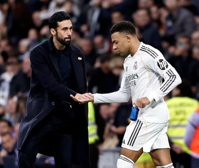 姆巴佩欧冠10年无冠：防守短板成致命伤