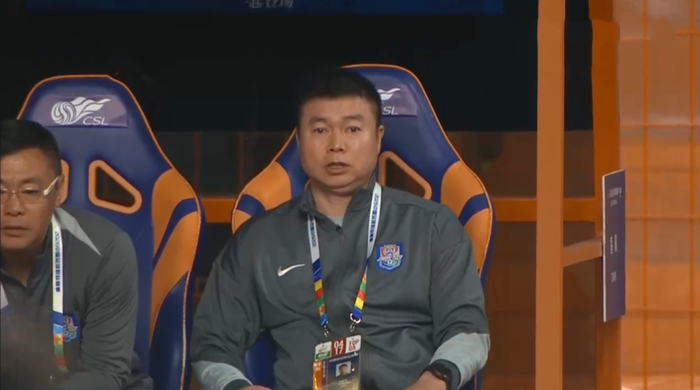 津门虎客场三球完胜云南玉昆 战术革新成关键转