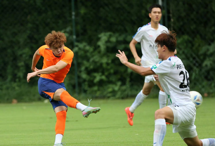 唐瑞中甲爆发引关注 泰山年轻球员培养困境凸显